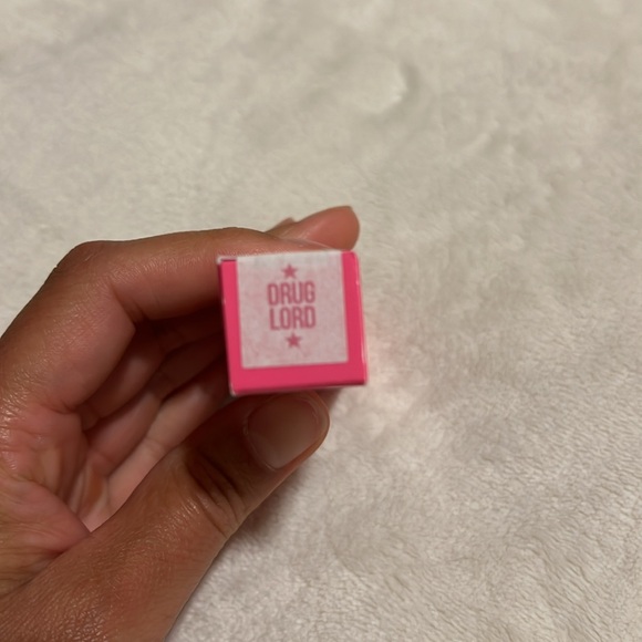 JEFFREE STAR Velour Liquid Lipstick in Drug Lord - Picture 6 of 6